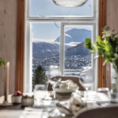 公寓 Cozy Loft With Amazing View *